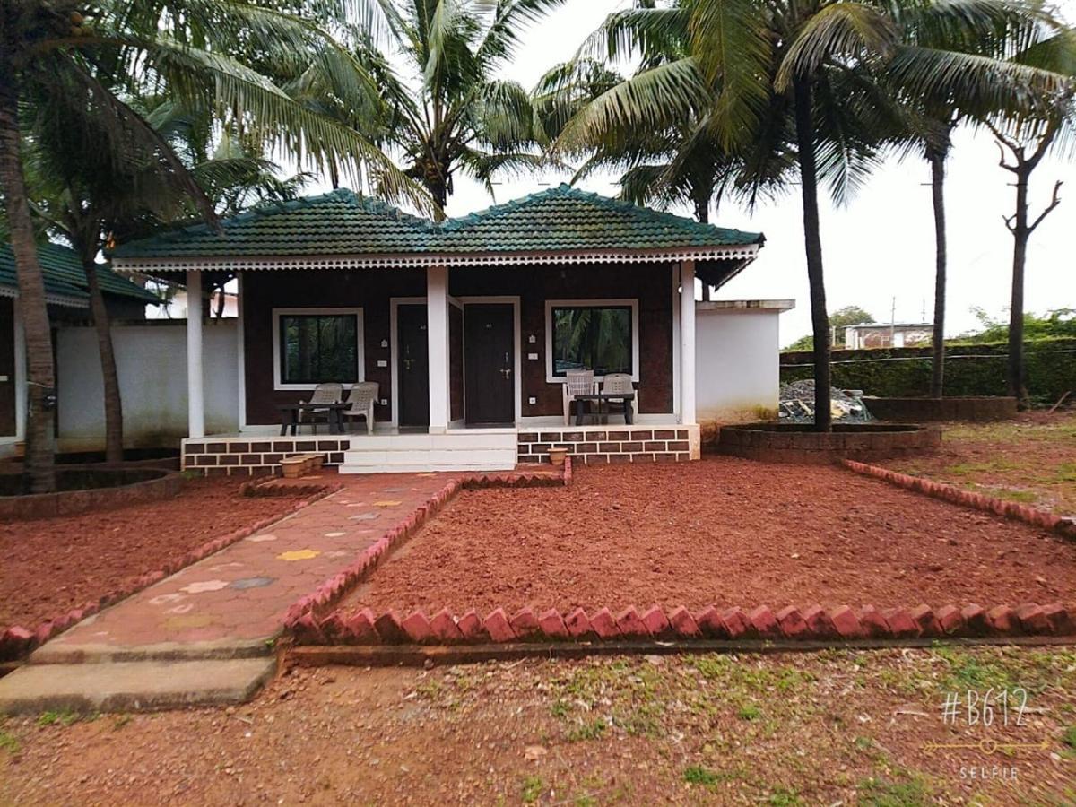 Coconut Tree Resort Gokarna Exterior foto